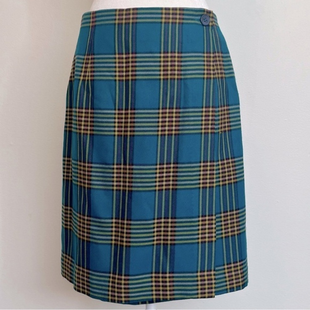 Vintage 90s plaid skirt in vibrant turquoise